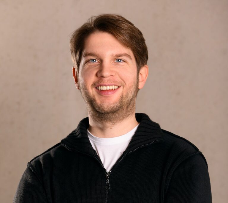 Flache Hierarchien oft nur ein Mythos in Startups